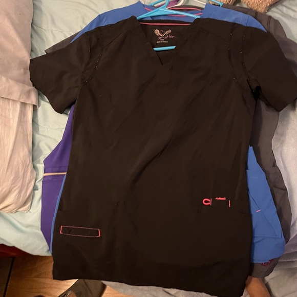 Smitten scrubs - Picture 12 of 12